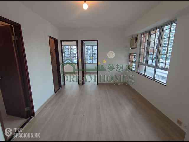 Sheung Wan - Tung Fai Gardens Hong Ning House (Block A) 12