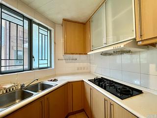 Tiu Keng Leng - Ocean Shores Phase 1 Block 5 06