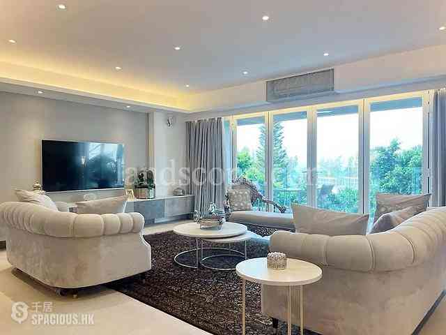Pok Fu Lam - Scenic Villas 01