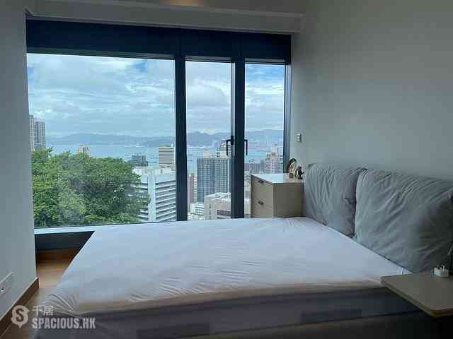 Mid Levels West - University Heights Tower 1 03