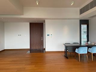 Mid Levels West - University Heights Tower 1 06