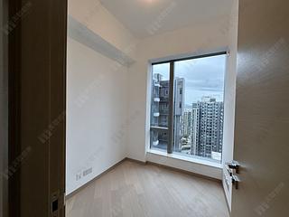 Pak Shek Kok - St Martin Phase 1 Tower 5 07