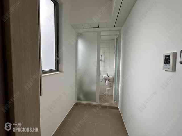 Pak Shek Kok - St Martin Phase 1 Tower 5 10