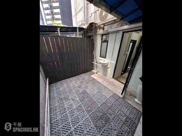 Central - Mee Lun House 05