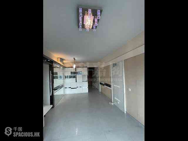 West Kowloon - Sorrento Phase 1 Block 5 02