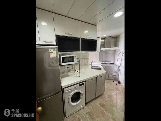 West Kowloon - Sorrento Phase 1 Block 5 03
