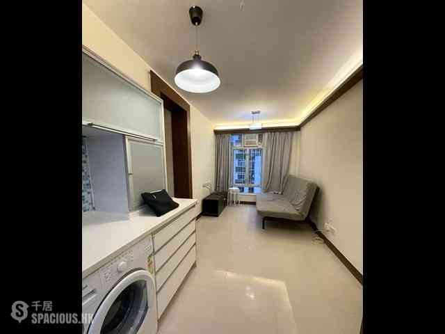 Quarry Bay - Nan Fung Sun Chuen Block 10 01