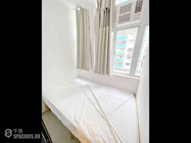 North Point - Majestic Apartments 02
