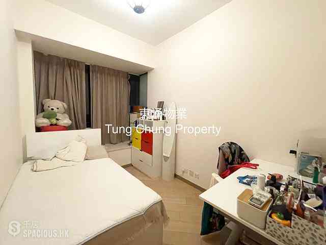 Tung Chung - The Visionary Tower 1 03