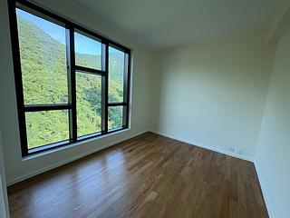 Repulse Bay - Helene Tower 05