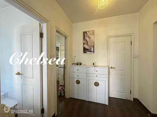 Central - Kar Ho Building 03
