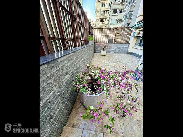Jordan - Wai Yip Building 07