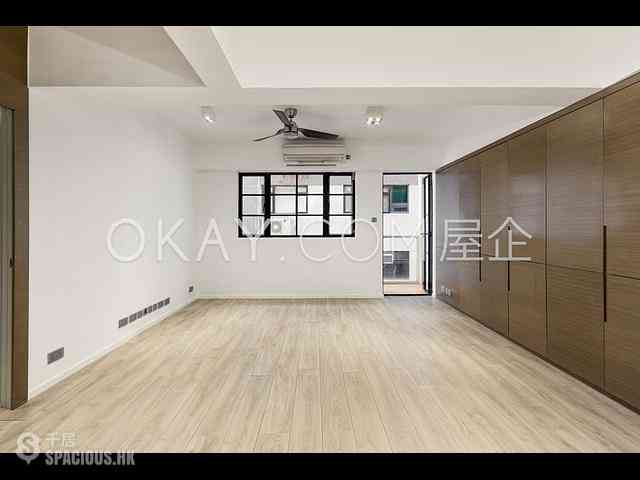 Mid Levels West - Chong Yuen 04