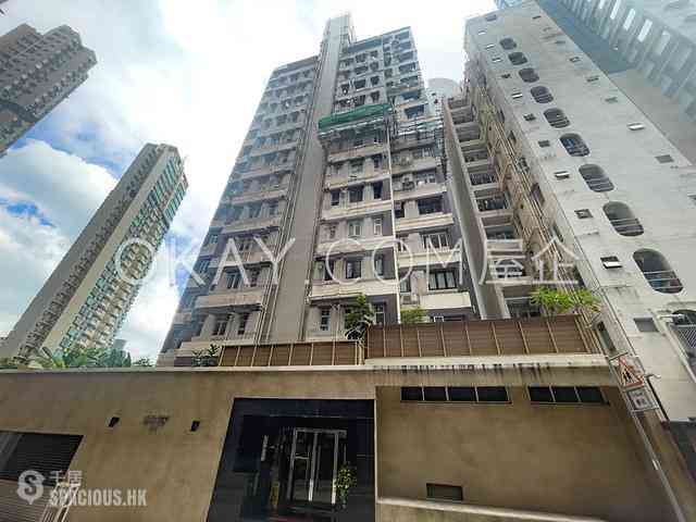 Mid Levels West - Chong Yuen 13
