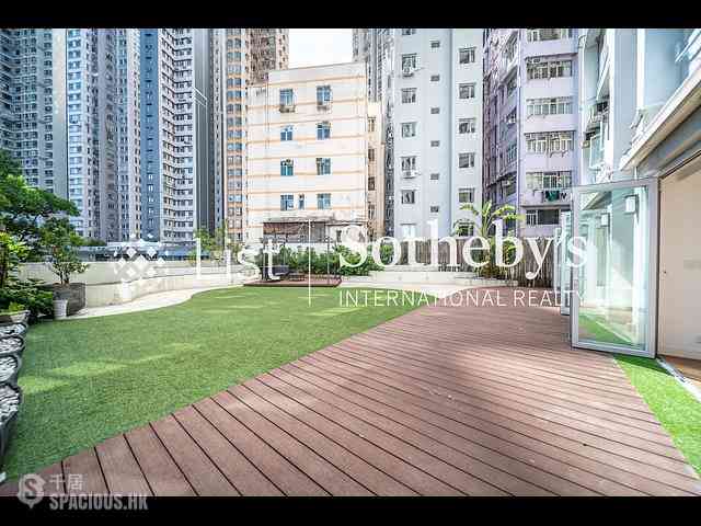Kennedy Town - Wah Po Building 01
