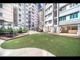 Kennedy Town - Wah Po Building 03