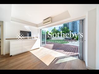 Kennedy Town - Wah Po Building 08