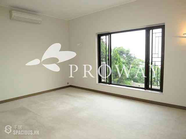 The Peak - 22A-22B, Mount Austin Road 05