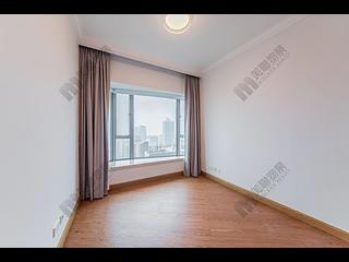 Mid Levels Central - Regence Royale Tower 1 07
