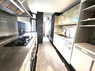 Jardines Lookout - Cavendish Heights Block 4 02