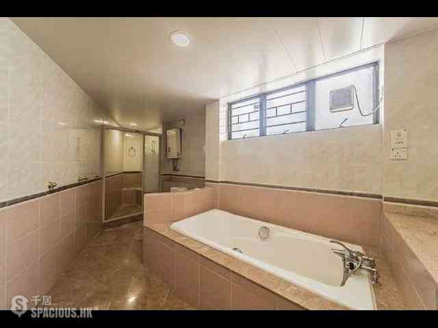 Repulse Bay - Fairview Court 07