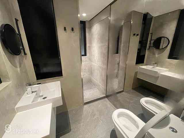 Central - 13, Peel Street 06
