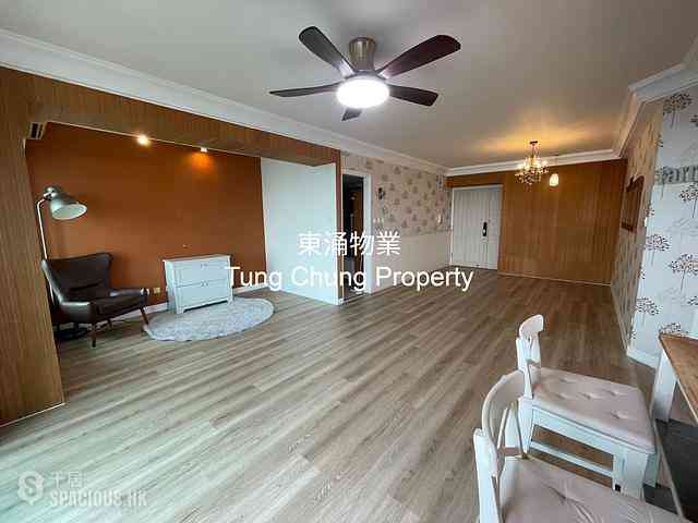 Tung Chung - Caribbean Coast Phase 1 Monterey Cove Tower 2 01