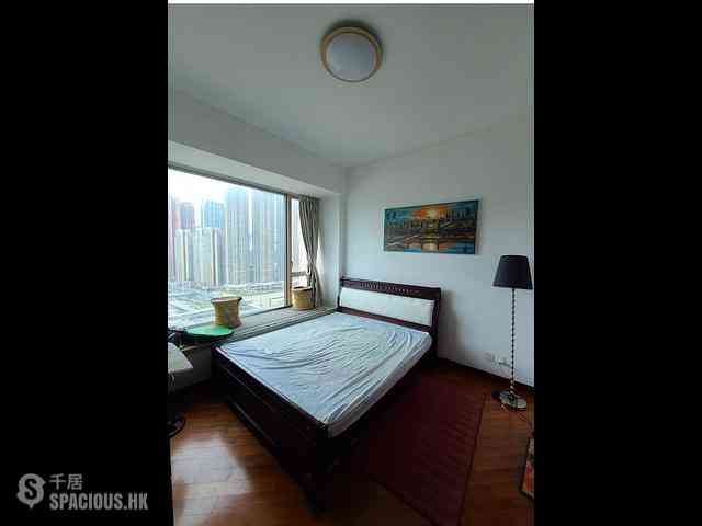 Yau Ma Tei - The Coronation Tower 5 08