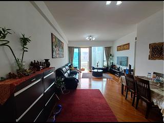 Yau Ma Tei - The Coronation Tower 5 11