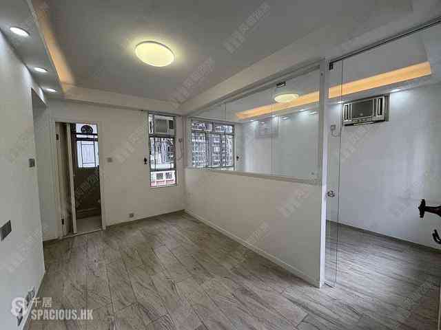 Sai Ying Pun - New Start Building 02