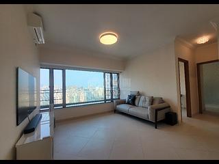West Kowloon - Sorrento Phase 2 Block 1 02