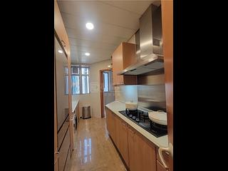 West Kowloon - Sorrento Phase 2 Block 1 05
