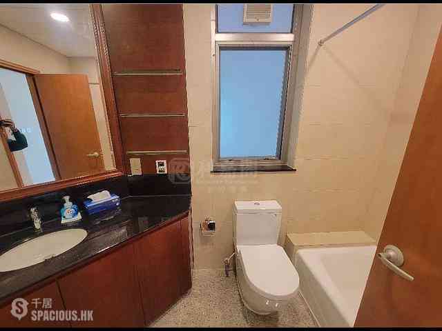 West Kowloon - Sorrento Phase 2 Block 1 11