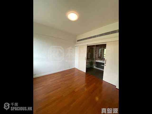 Repulse Bay - Ridge Court Block A-B 12