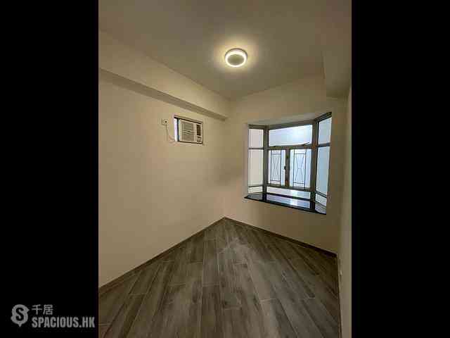 Kennedy Town - Hing Wong Building 03