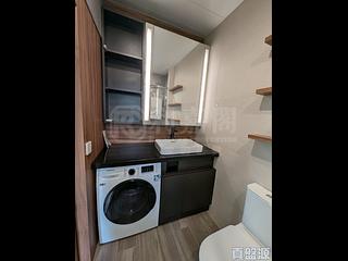 Tai Hang - Dragon Centre Block 1 05