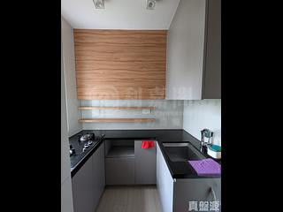 Tai Hang - Dragon Centre Block 1 06