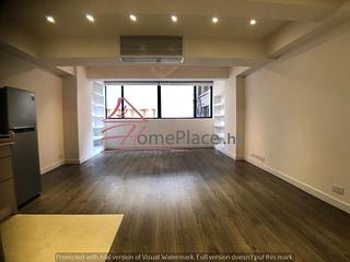 Sai Ying Pun - 345, Queen's Road West 07