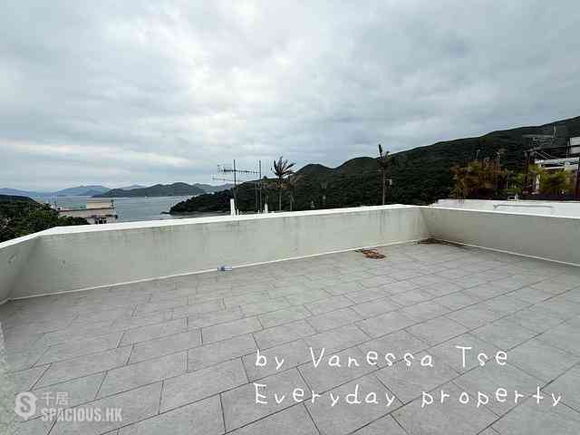 Clear Water Bay - Tai Hang Hau 11