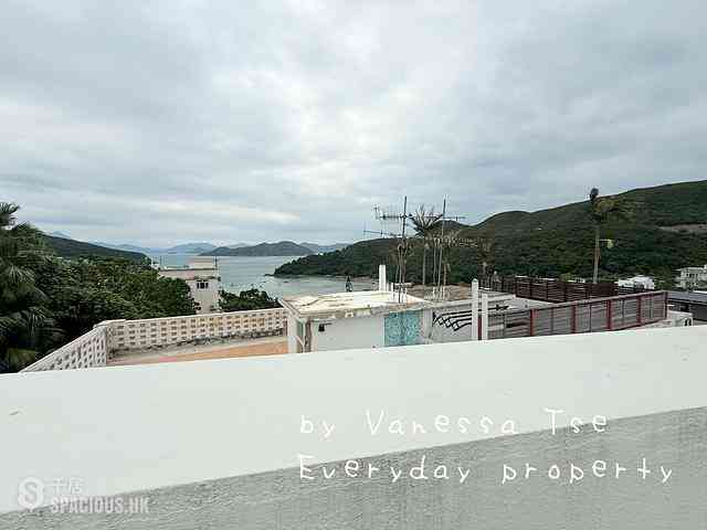 Clear Water Bay - Tai Hang Hau 27