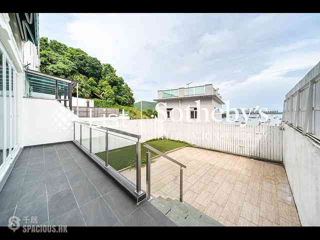 Sai Kung - Violet Garden 02