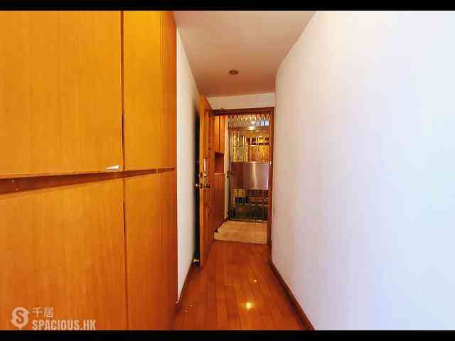 Beacon Hill - Pearl Court 03