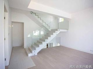 Chung Hom Kok - Magnolia (The Crown Villas) 09