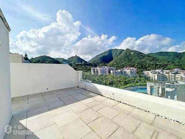 Chung Hom Kok - Magnolia (The Crown Villas) 17