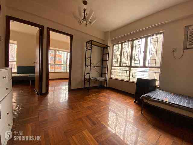 Shek Tong Tsui - Nice Garden 01
