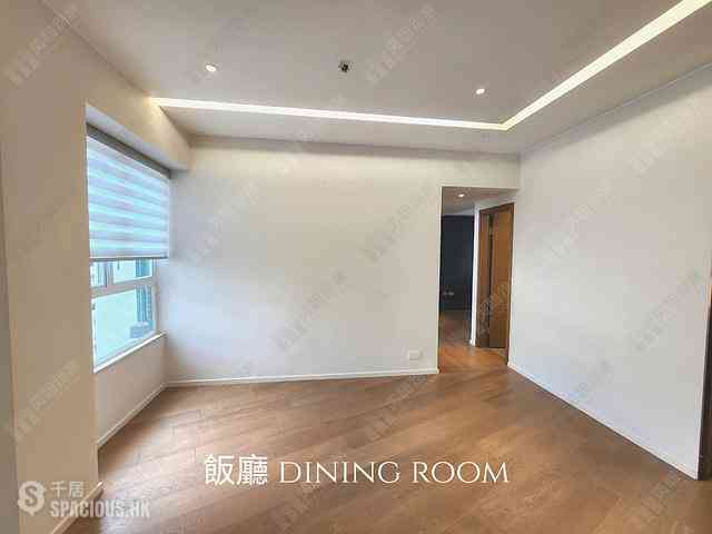 Tai Hang - Carnation Court 02