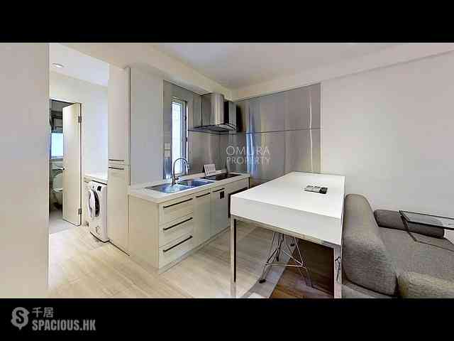 Wan Chai - Sun Hing Mansion 13