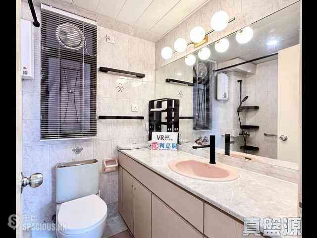 Braemar Hill - Maiden Court Block B 04