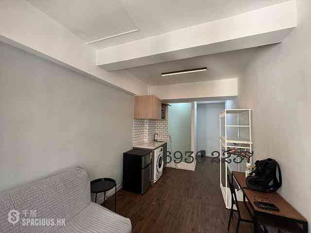 Sheung Wan - 119, Wing Lok Street 04