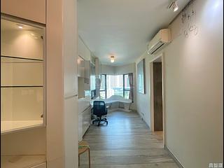 Tseung Kwan O - Tseung Kwan O Plaza Phase 1 Block 3A 02